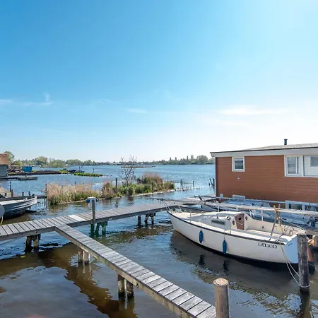 Big Poelhouse Appartement Aalsmeer