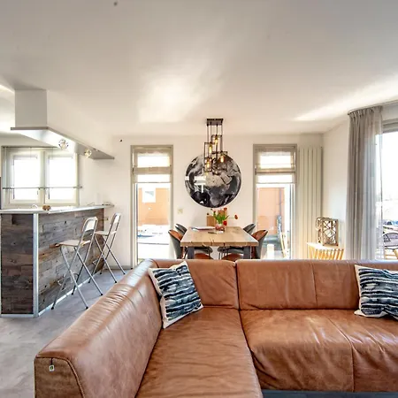 Big Poelhouse